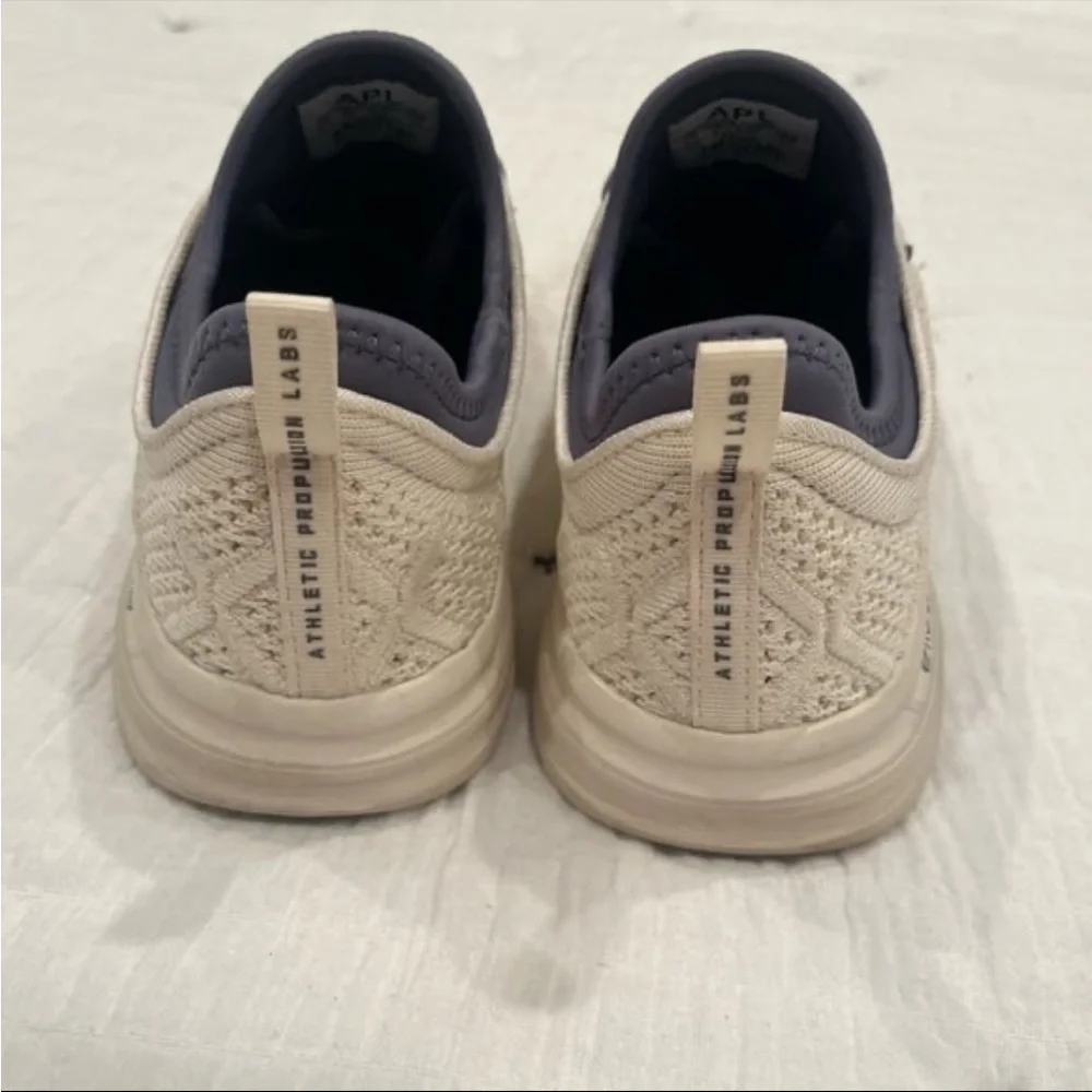 APL Techloom Phantom Running Shoe Size 10.5 Parchment Midnight